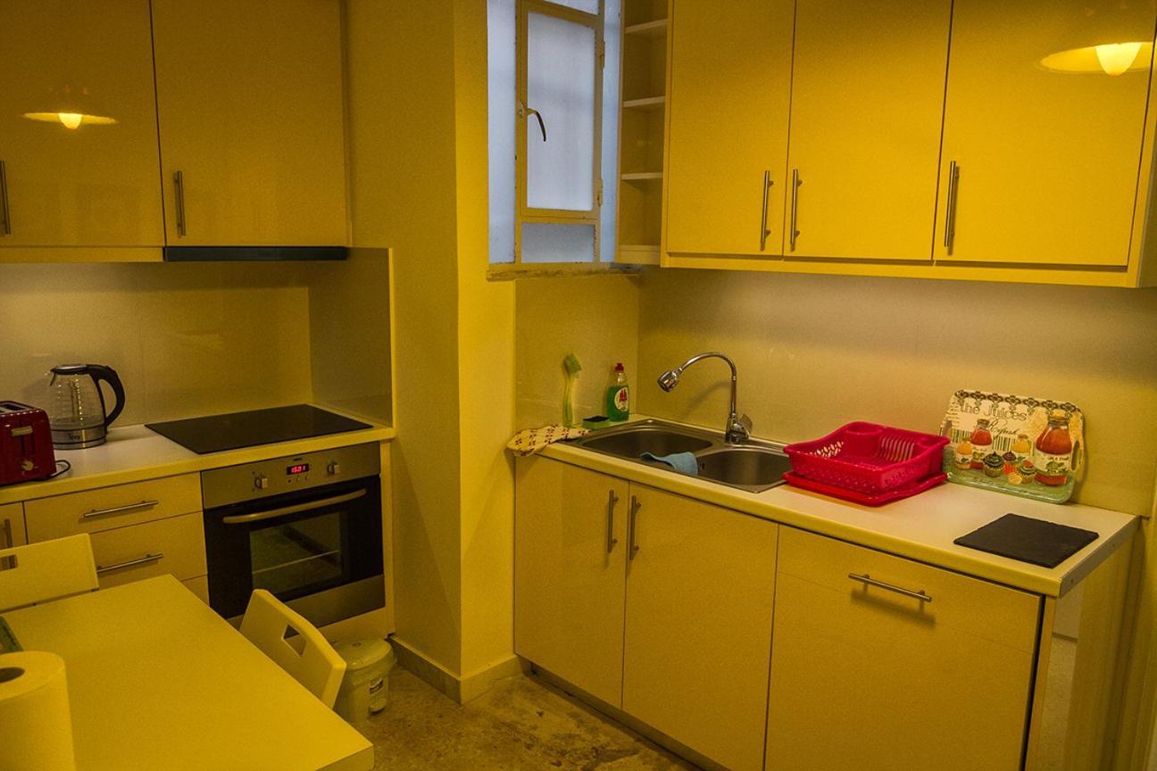 Apartment In The Heart Of The City Athens Exterior photo