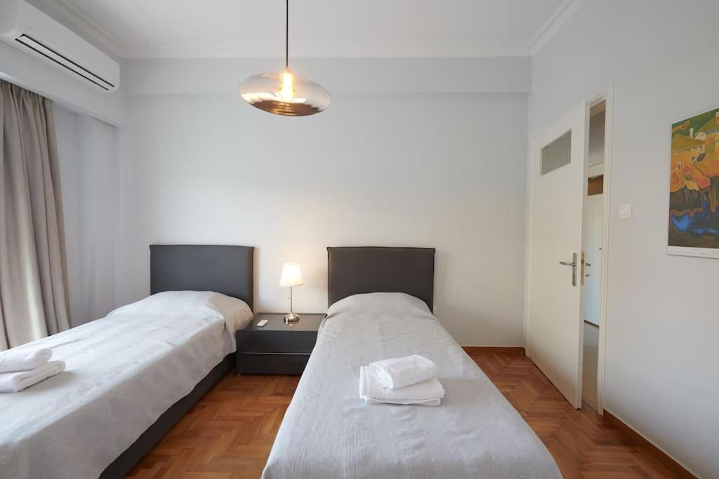 Apartment In The Heart Of The City Athens Exterior photo
